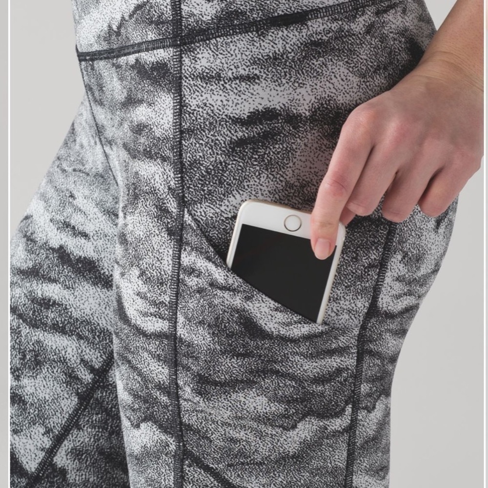 lululemon Speed Tight V Power Luxtreme Hazy‎ Days Legging